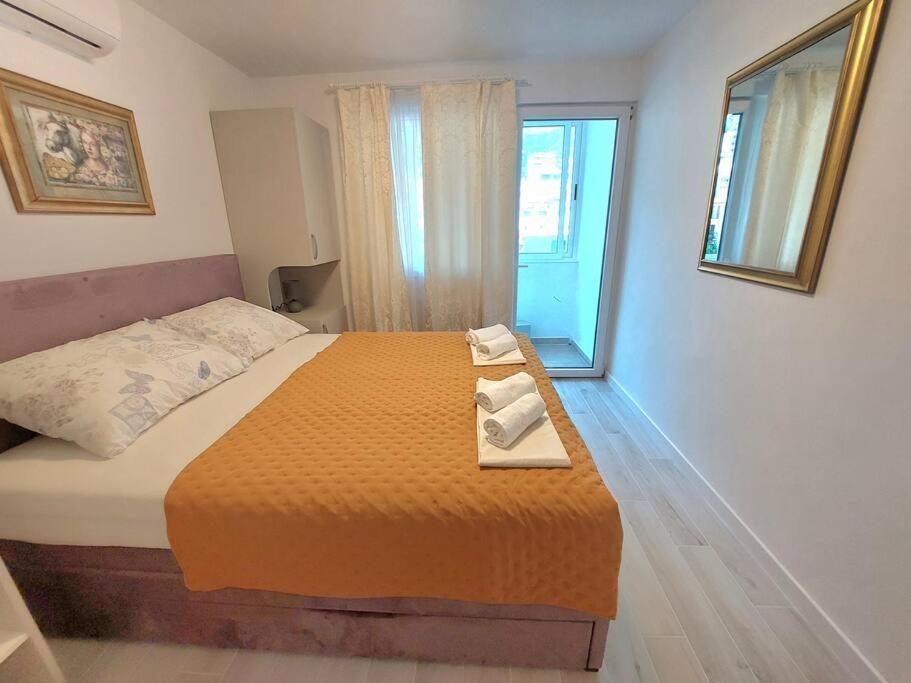 City Beach Apartment Макарська Екстер'єр фото
